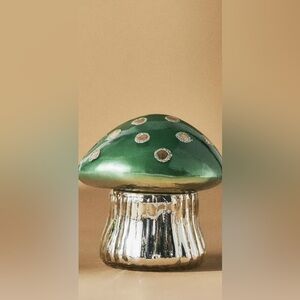 Anthropologie Gold and Silver mushroom candle